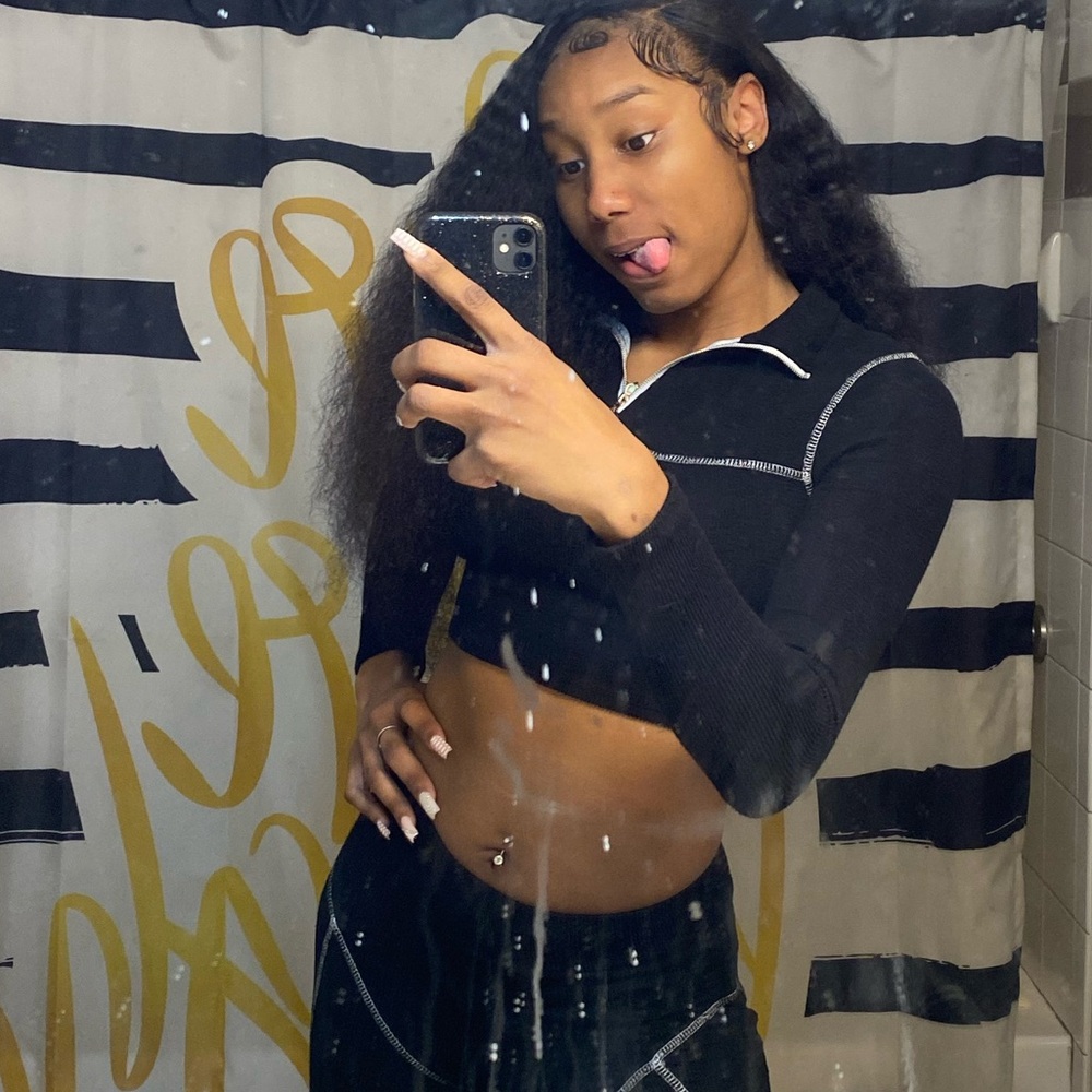 Meet your Posher, kat